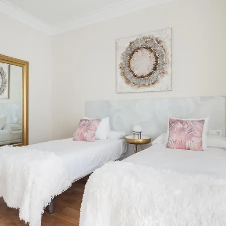 Art House Fira Apartments Barcelona