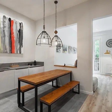 Art House Fira Apartments