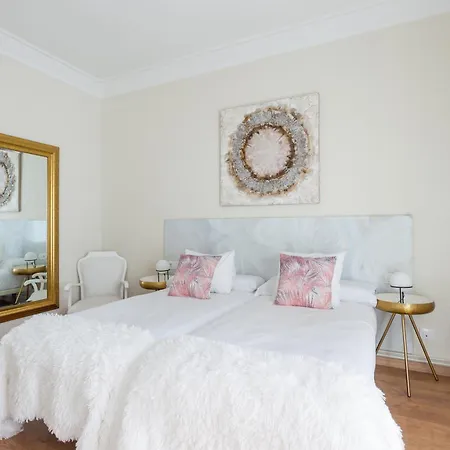 Apartment Art House Fira Apartments Barcelona
