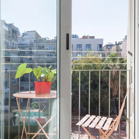 Apartment Art House Fira Apartments *