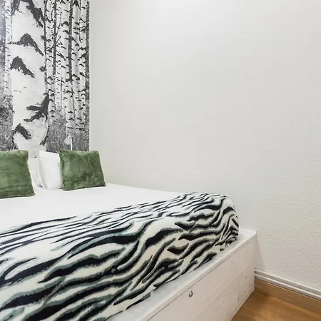 Apartment Art House Fira Apartments Barcelona