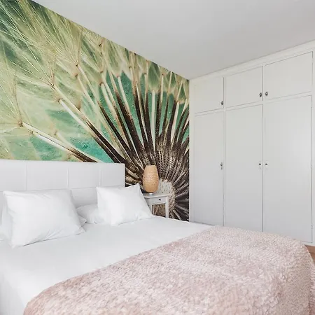 Apartment Art House Fira Apartments *