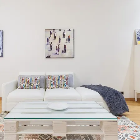 Apartment Art House Fira Apartments Barcelona