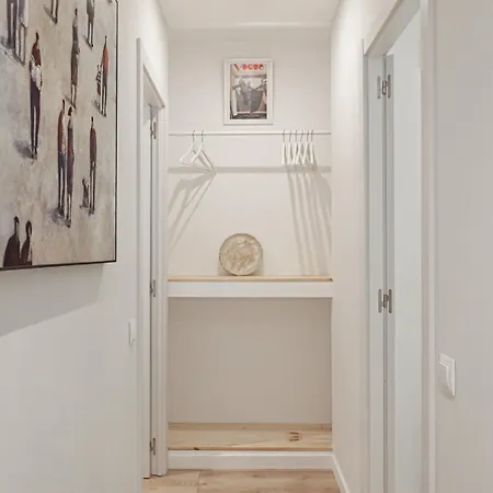 Апартаменты Art House Fira Барселона