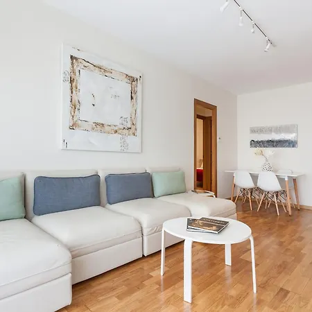 Art House Fira Апартаменты Барселона