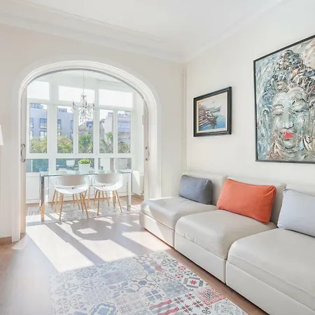 Art House Fira Апартаменты